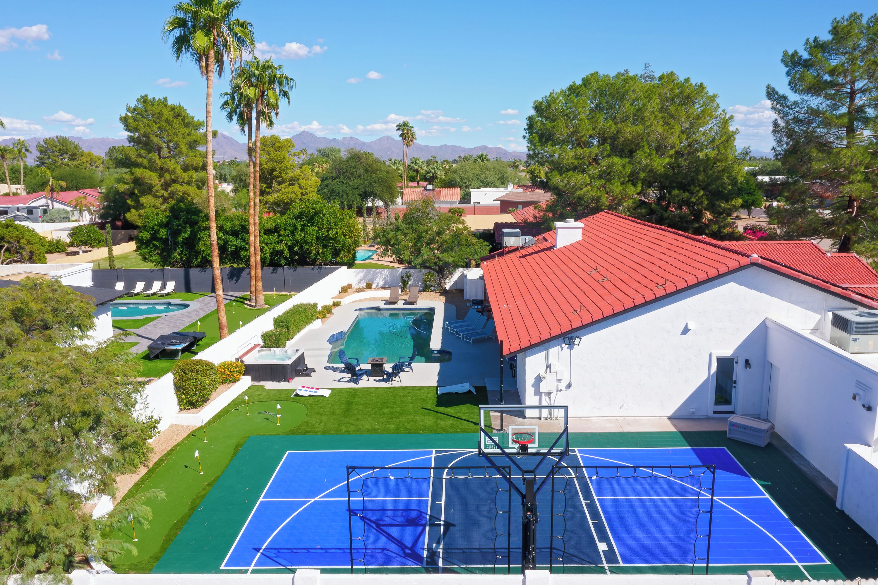 Pet-friendly fun in the sun in Scottsdale with pool, basketball, + pickleball!