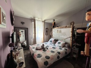 4 Schlafzimmer, Bügeleisen/Bügelbrett, WLAN, Bettwäsche