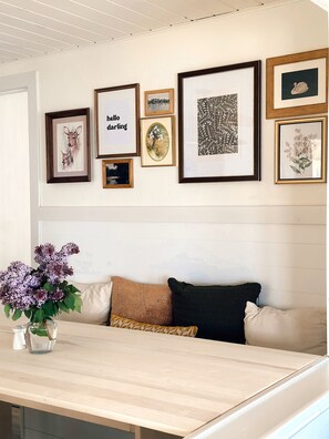 Interior - The Darling Cabin, 60's Charm + Modern Flair (Alexandria)