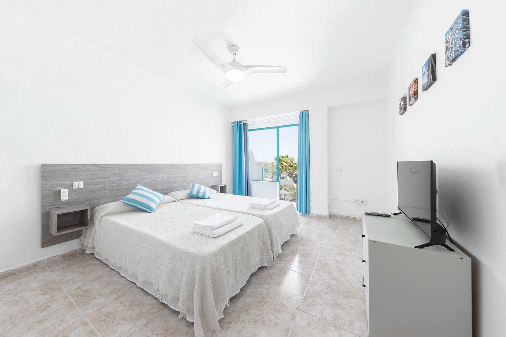 Foto - Hostal Cala Llombards