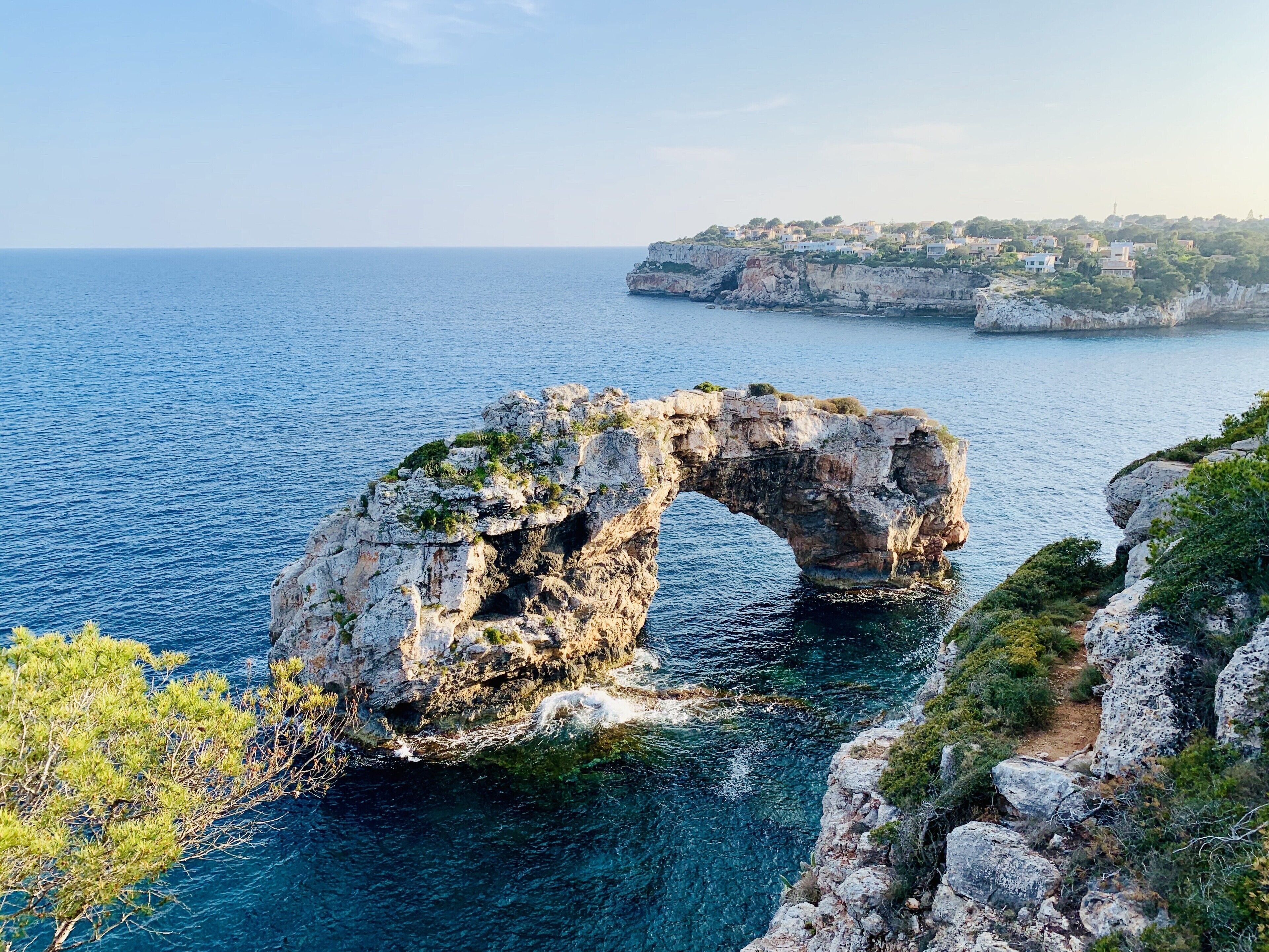 Foto - Hostal Cala Llombards