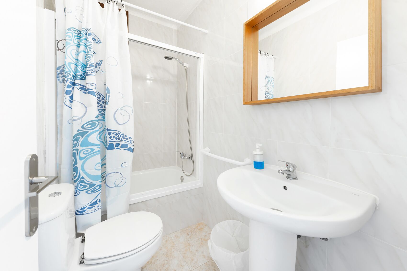 Foto - Hostal Cala Llombards