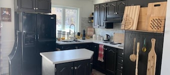 Hatchet Harbour Vacation Home