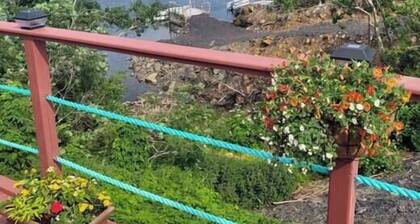 Hatchet Harbour Vacation Home