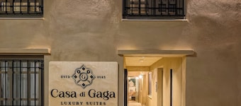 Casa di Gaga Luxury Suites