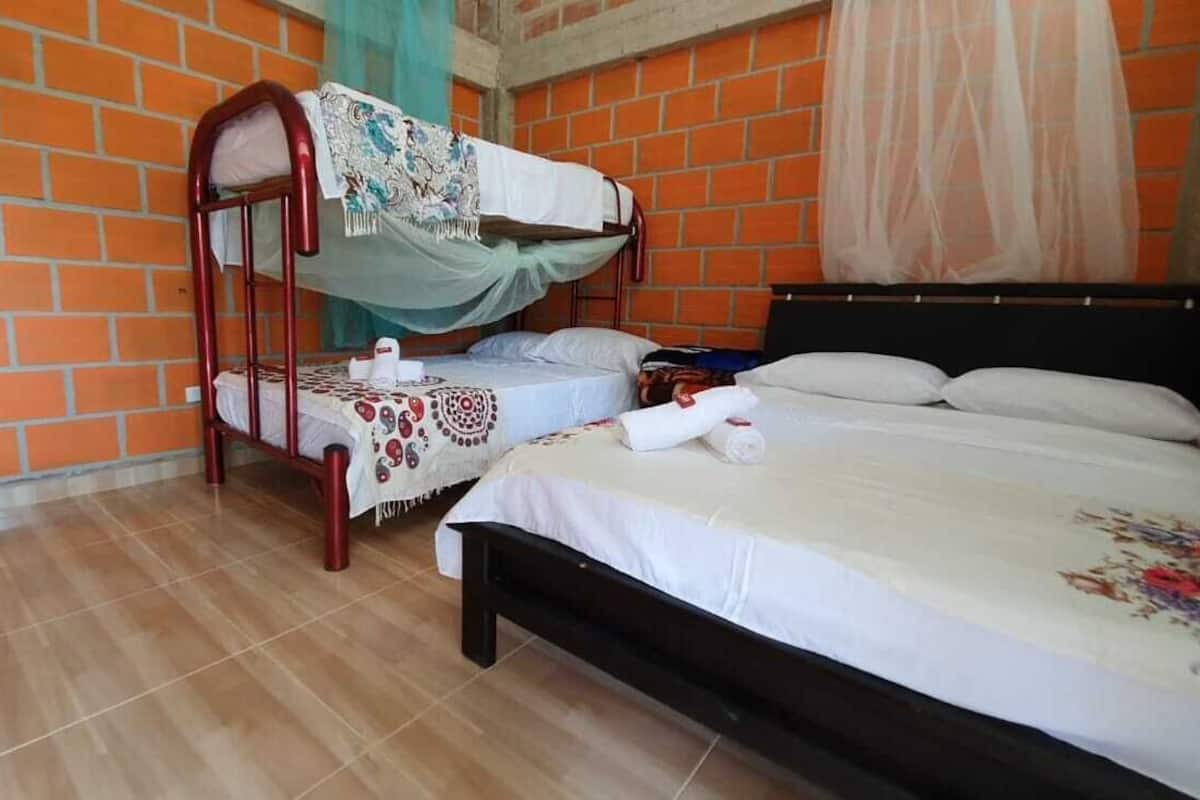 Habitación familiar | 1 dormitorio y ropa de cama