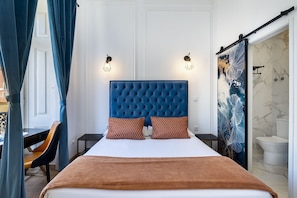Superior Double Room, City View