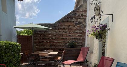 Gîte Familial « Le Rivallier » Près des Bords de Lallier