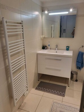 Dusche, Haartrockner