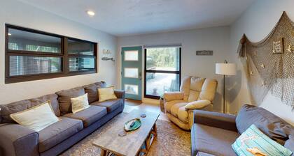 Family and pet friendly! Sleeps 8. New heated pool and spa.