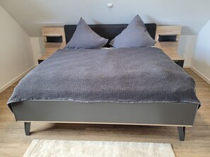 3 bedrooms, WiFi - Vacation home Am Wangermeer (50 meters from the water and pet-friendly) (Wangerland)