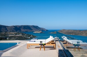 Pool - Luxury brand new smart villa, Elounda Bright with panoramic sea views, gym, pool (Elounda)