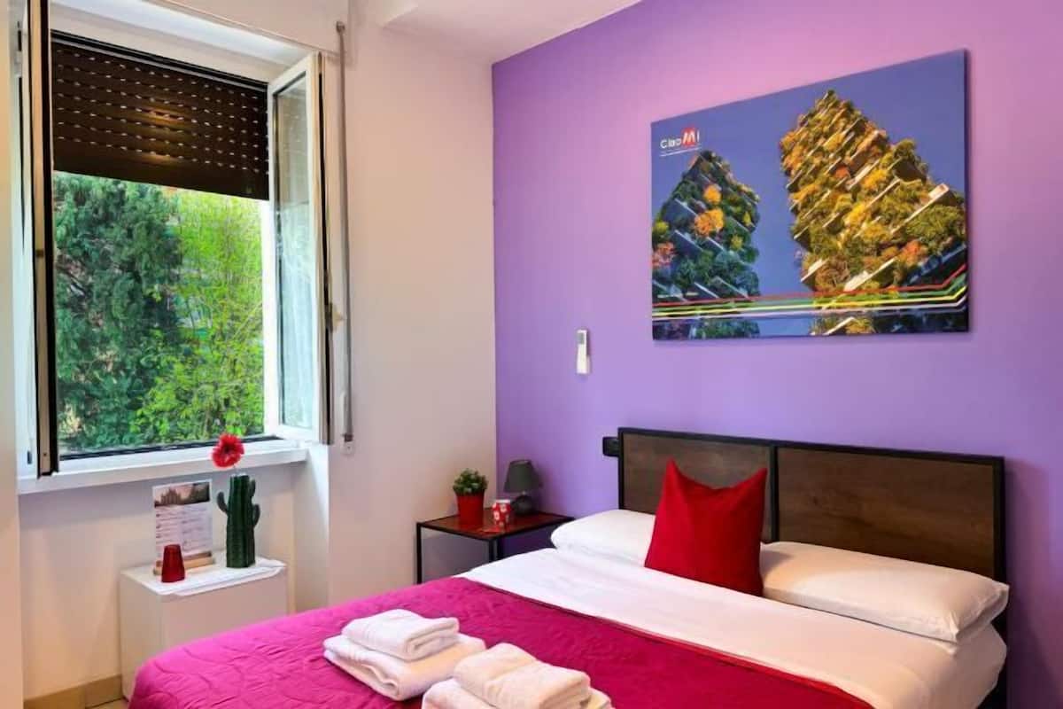 1 bedroom, free WiFi, bed sheets