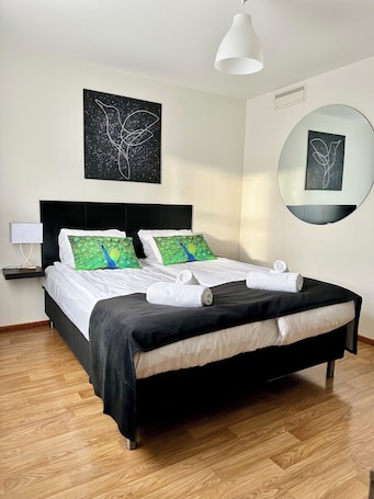 Sistema de insonorización, wifi gratis y ropa de cama