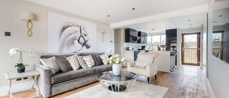 Televisor intel·ligent i oficines