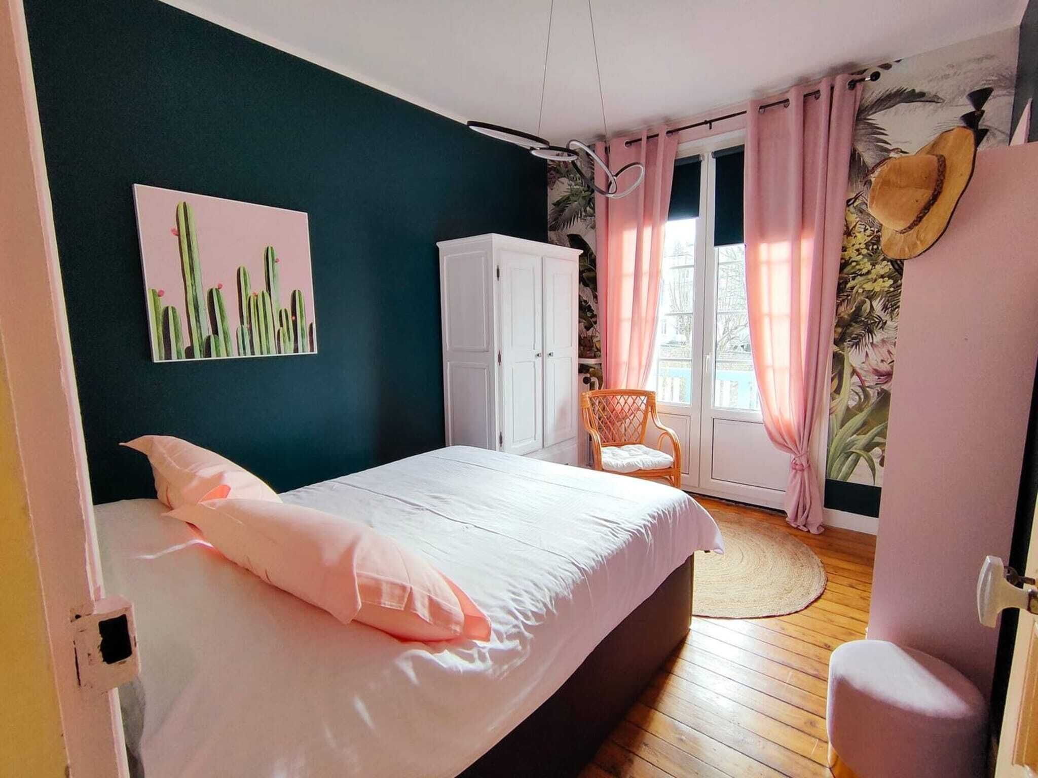 1 bedroom, iron/ironing board, travel crib, internet