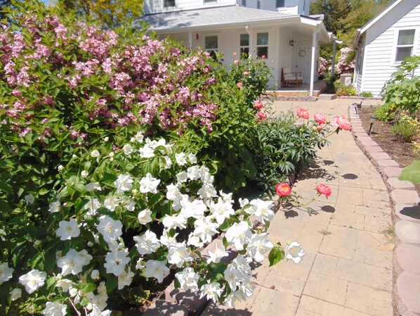 Enceinte de lâhĂ©bergement