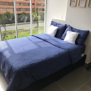 1 bedroom, free WiFi, bed sheets - Loft Comodo, Iluminado en Usaquen (Bogotá)