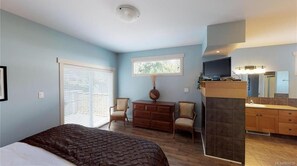 5 chambres, fer et planche à repasser, Wi-Fi gratuit, draps fournis