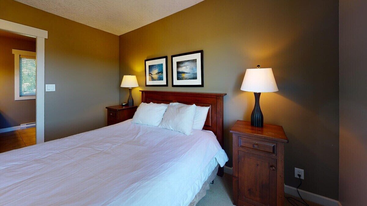 Sooke Harbour Getaway - Sooke