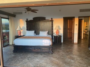4 chambres, fer et planche à repasser, Wi-Fi, draps fournis