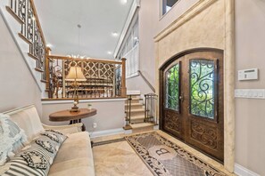 TV, peis, TV-spill og bordtennis