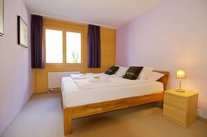 3 soverom og strykejern/-brett