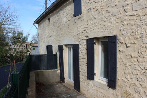 Maison de campagne rénovée de 140m², pouvant accueillir 6 personnes .