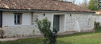 Maison de Campagne Rénovée de 140m², Pouvant Accueillir 6 Personnes