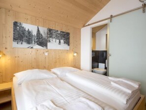 4 bedrooms, WiFi - #9 mit IR-Sauna & Sprudelwanne Innen by Interhome (Turracher Höhe)