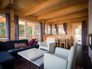 TV - #9 mit IR-Sauna & Sprudelwanne Innen by Interhome (Turracher Höhe)