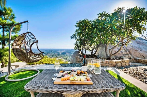 Outdoor dining - Luxury Dream Home Stunning 360 Views of SD (La Mesa)