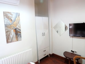 Superior Studio | Premium bedding, free minibar, individually decorated - Istanberry - Luna Apartments (Istanbul)