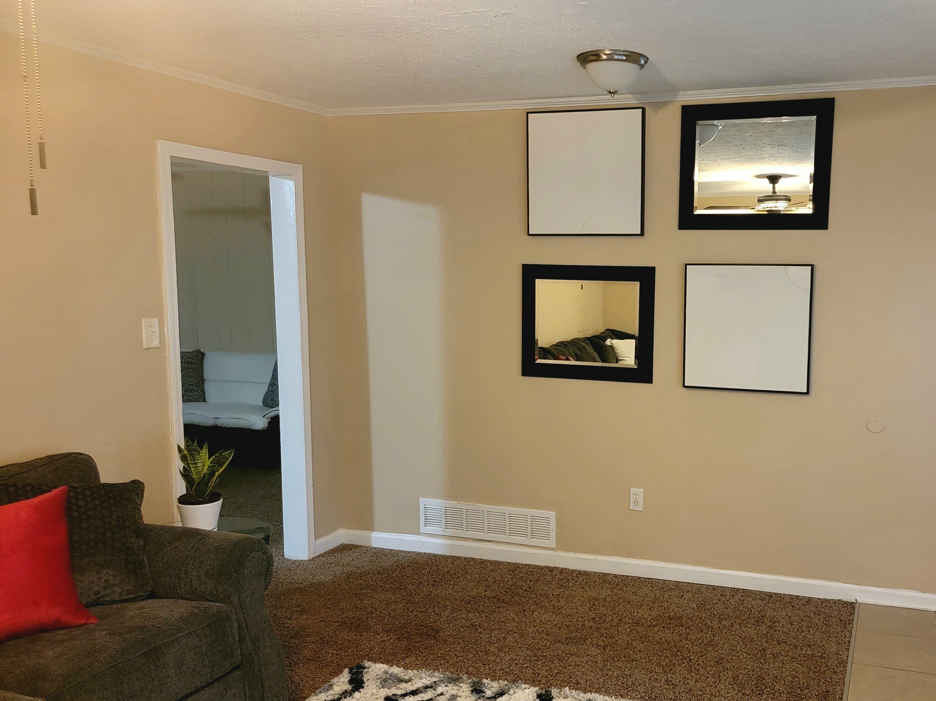 Beautiful 3 bedroom homeis located 2 miles from kennesaw mountain state park.