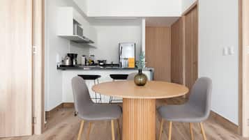 Apartamento, 2 quartos, sacada (603) | Área de estar | Pisos aquecidos