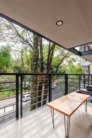 Apartment (201) | Balcony - Wynwood House España (Mexico City)