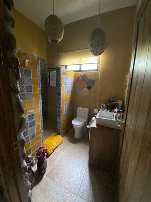 Deluxe Room | Bathroom - Tierra Madre (Comonfort)