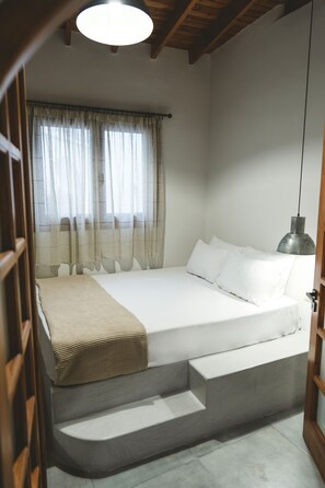Comfort Apartment | 1 bedroom, hypo-allergenic bedding, individually decorated - Aesthisis Sensational at Archangelos (Rhodes)