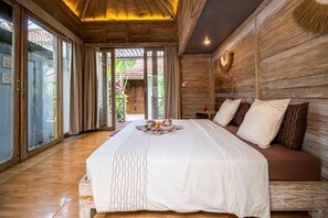 4 bedrooms, free WiFi, bed sheets