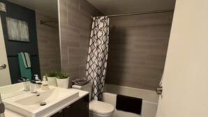 Bathroom - One bed downtown laundry wifi across from the Jets arena (Winnipeg)