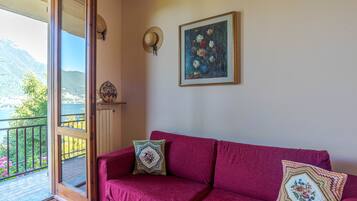 Télévision à écran plat