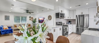 Newly Revamped Oasis: Ultimate Pool Getaway close to Disney