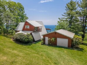 Exterior - A-Framed View l Virginia Mountain House With View (Lambsburg)