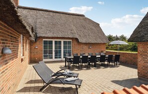 Outdoor dining - Pet friendly home in Ulfborg (Ulfborg)