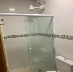 Hair dryer, towels, soap, toilet paper - Apartment with Netflix, air and nearby. to the mall (Vila Regente Feijó São Paulo)