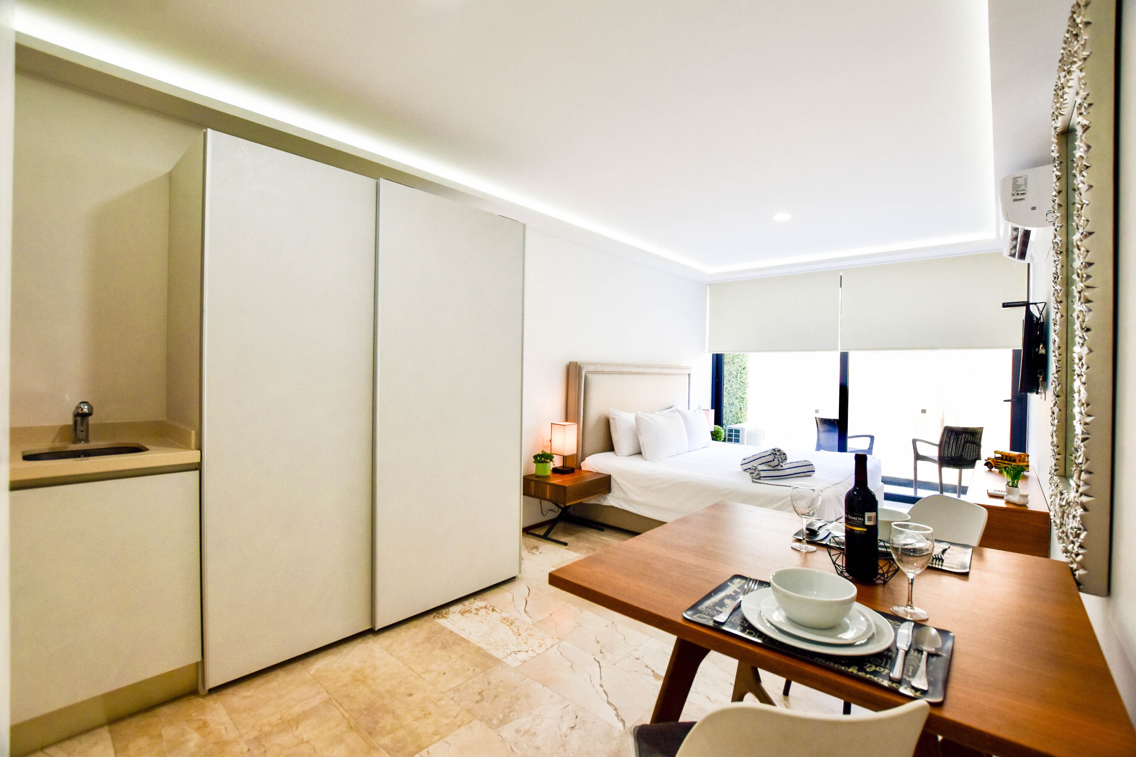 Photo - OP downtown Studio by Casago