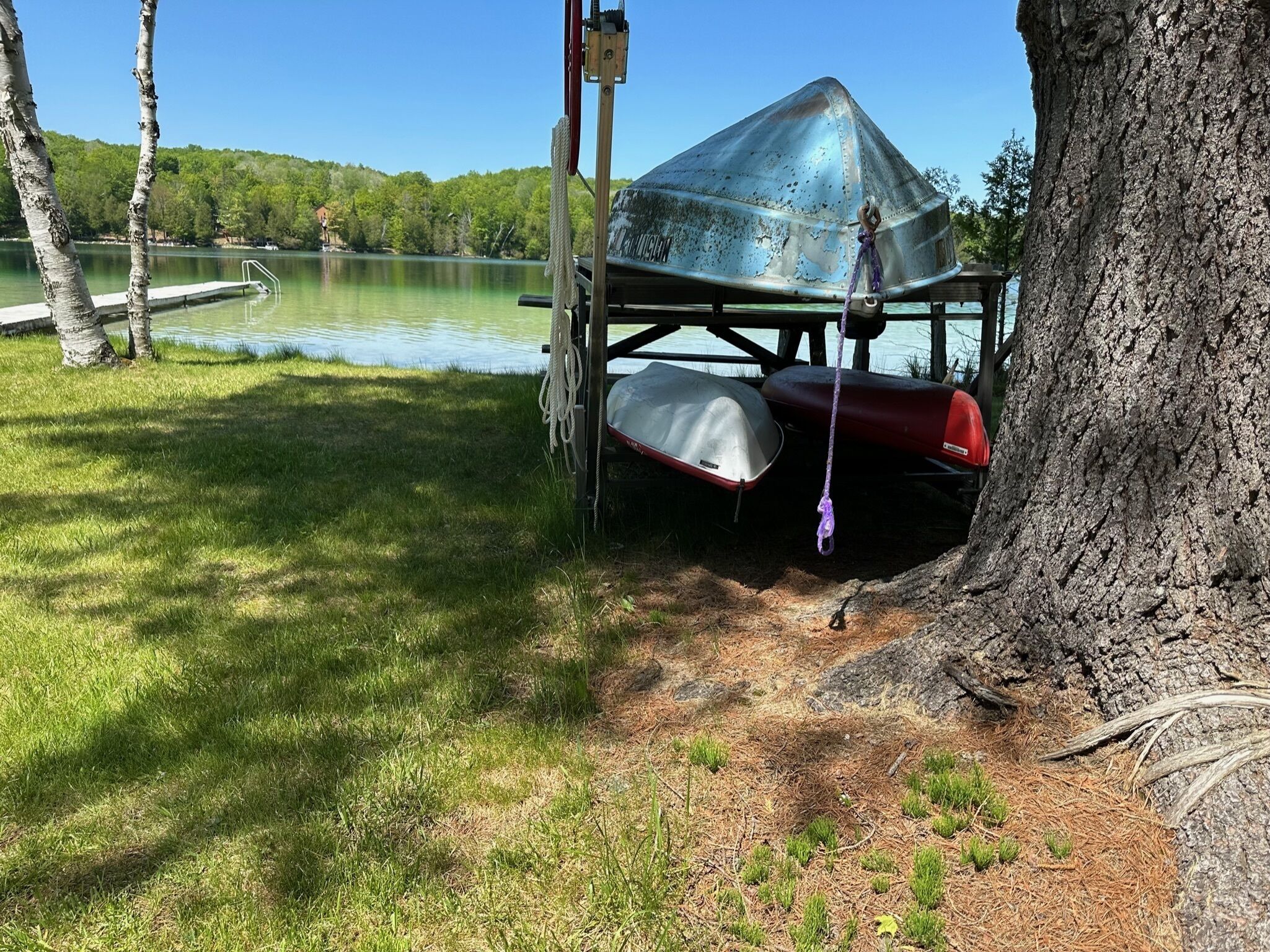 WaterSandWinter Wonderland, North Blue Lake, 4 Season Cottage