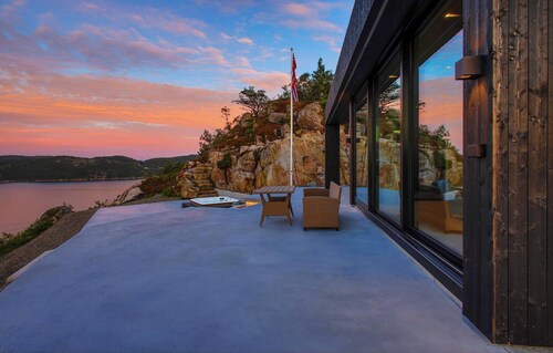 4 bedroom beautiful home in Lyngdal