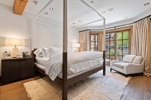 3 habitaciones y caja de seguridad en la habitación