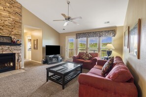 Smart TV, fireplace, DVD player